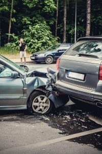 Odszkodowanie za wypadek samochodowy - ile możesz dostać z OC sprawcy i jak się o to postarać