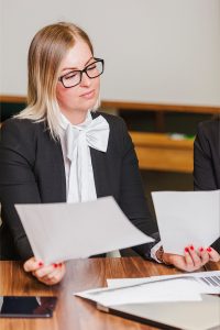 Warunkowe umorzenie postępowania karnego - kiedy jest możliwe i jak skutecznie się o nie starać